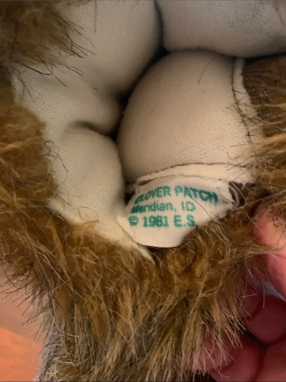 Plush Brown Moose Puppet - Soft & Cuddly for Creative Play